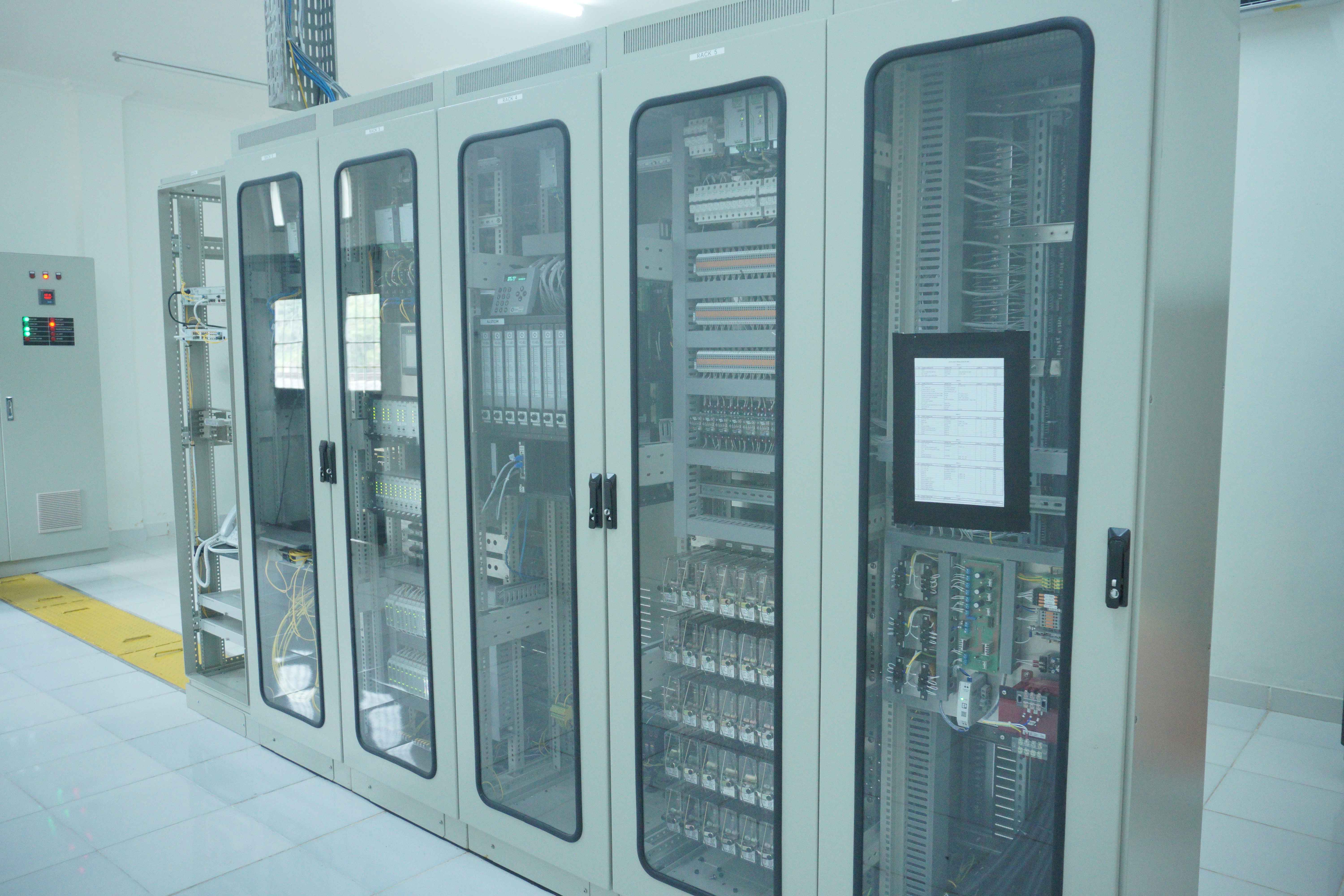 Computer Based Interlocking - Produk Persinyalan Kereta Api Elsicom