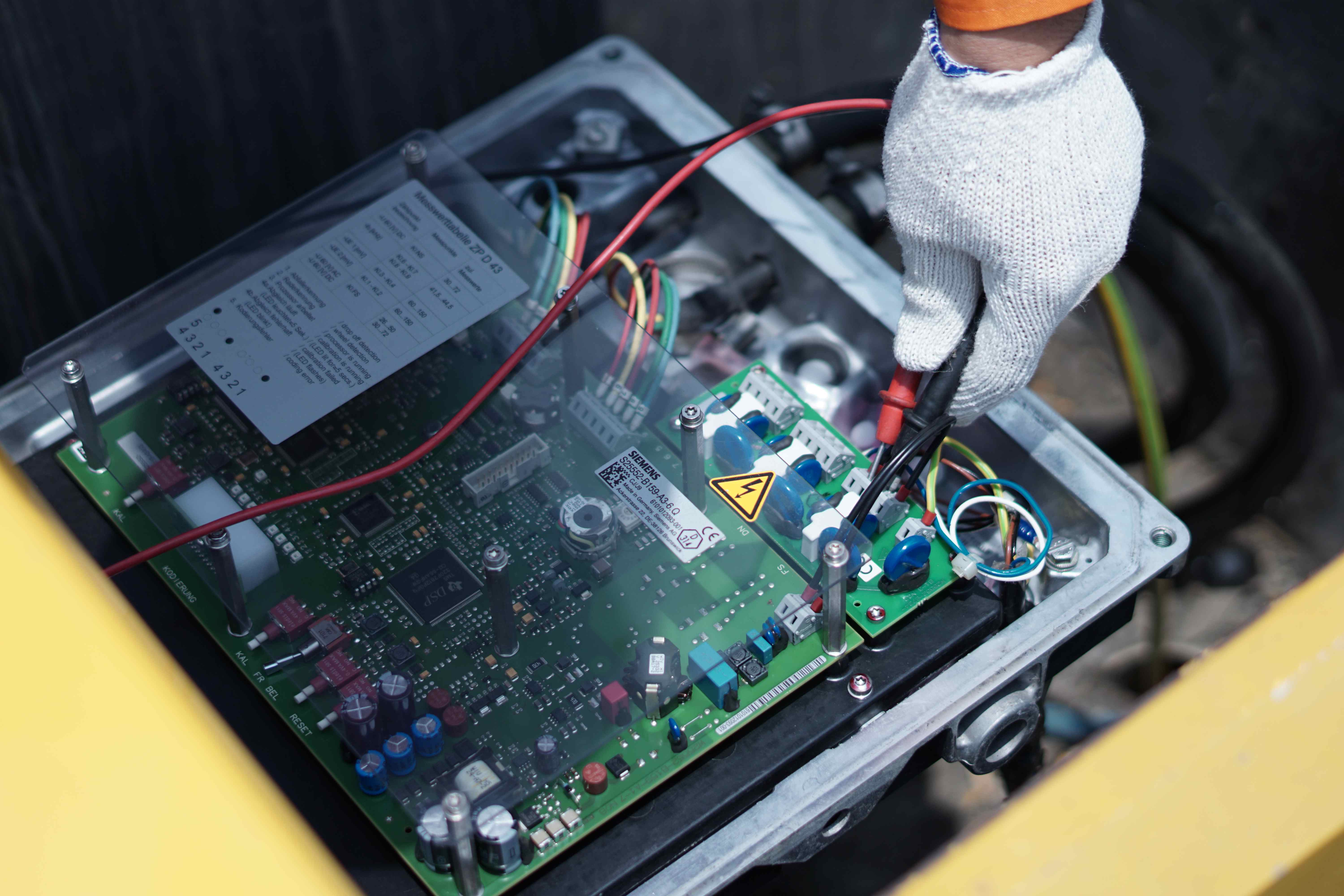 Circuit Design - Layanan Kontraktor Persinyalan Kereta Api Elsicom
